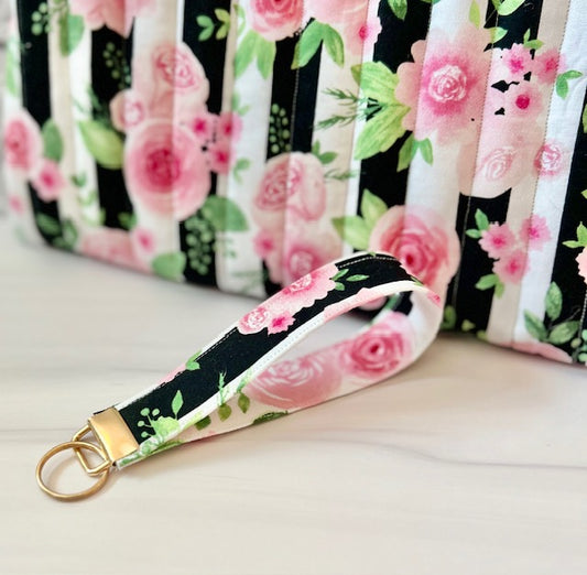 BLACK & PINK ROSE WRISTLET KEYCHAIN