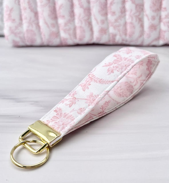 PINK DAMASK WRISTLET KEYCHAIN