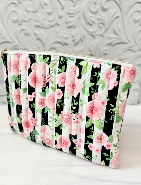 LAPTOP POUCHES