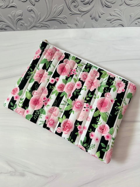 LAPTOP POUCHES